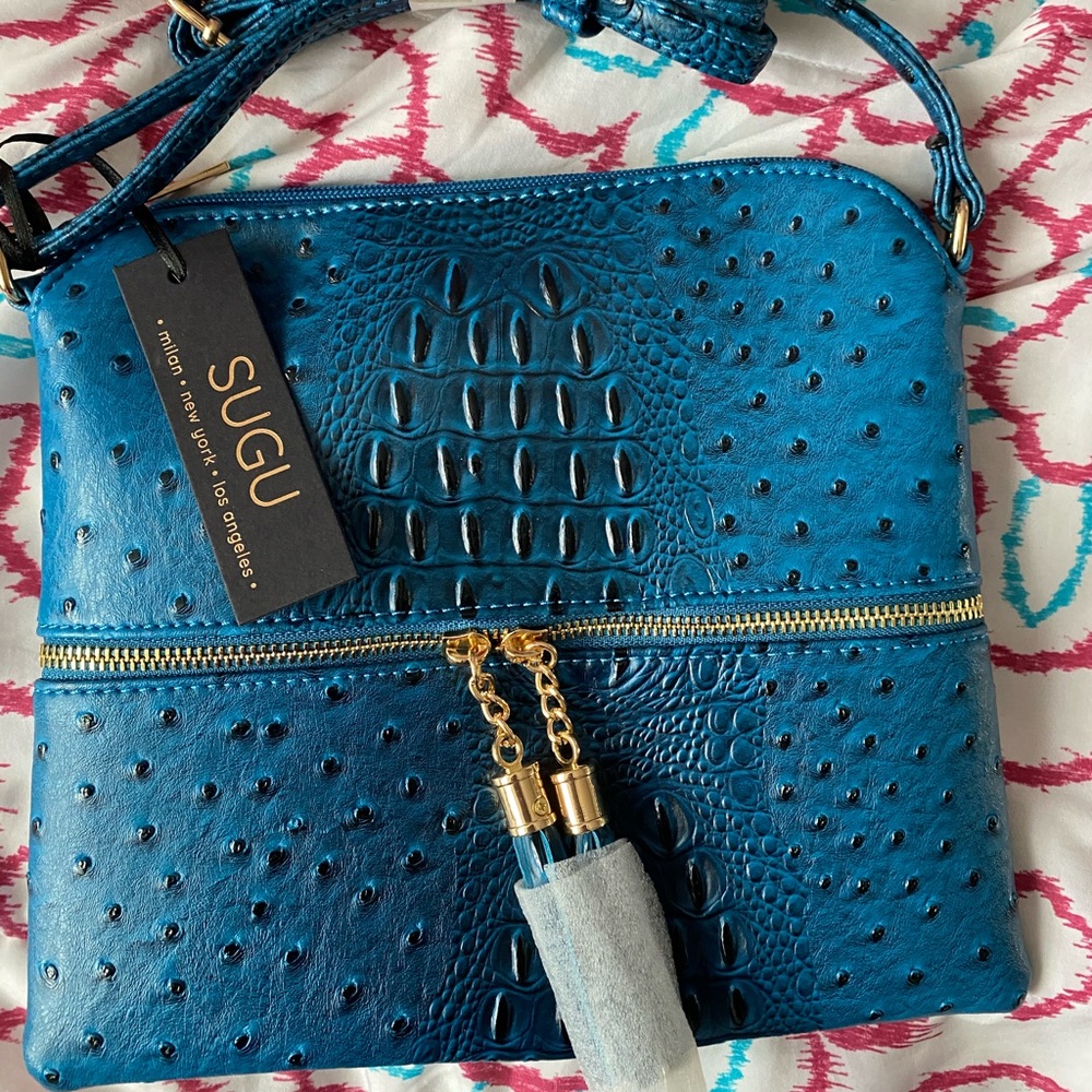 Blue cross body purse